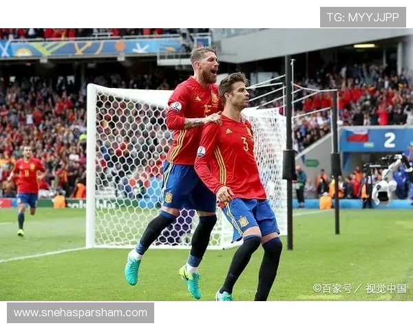 拉莫斯 vs 皮克：西班牙中卫之争