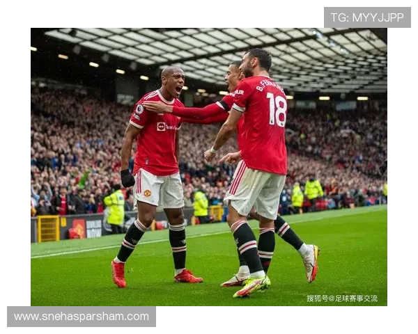 曼联近期表现波动,回暖迹象背后稳定性面临考验对赛季走势带来影响 曼联近期表现波动,回暖迹象背后稳定性面临考验对赛季走势带来影响