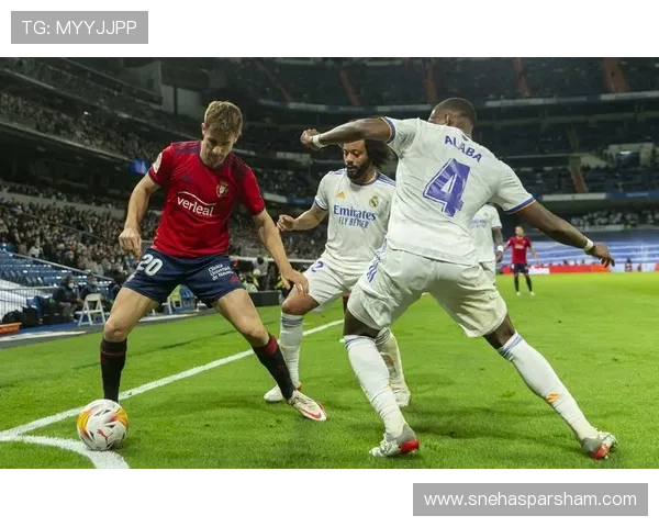 瓦伦西亚长期重建困局,制约球队发展态势,阶段性成效仍需时间验证